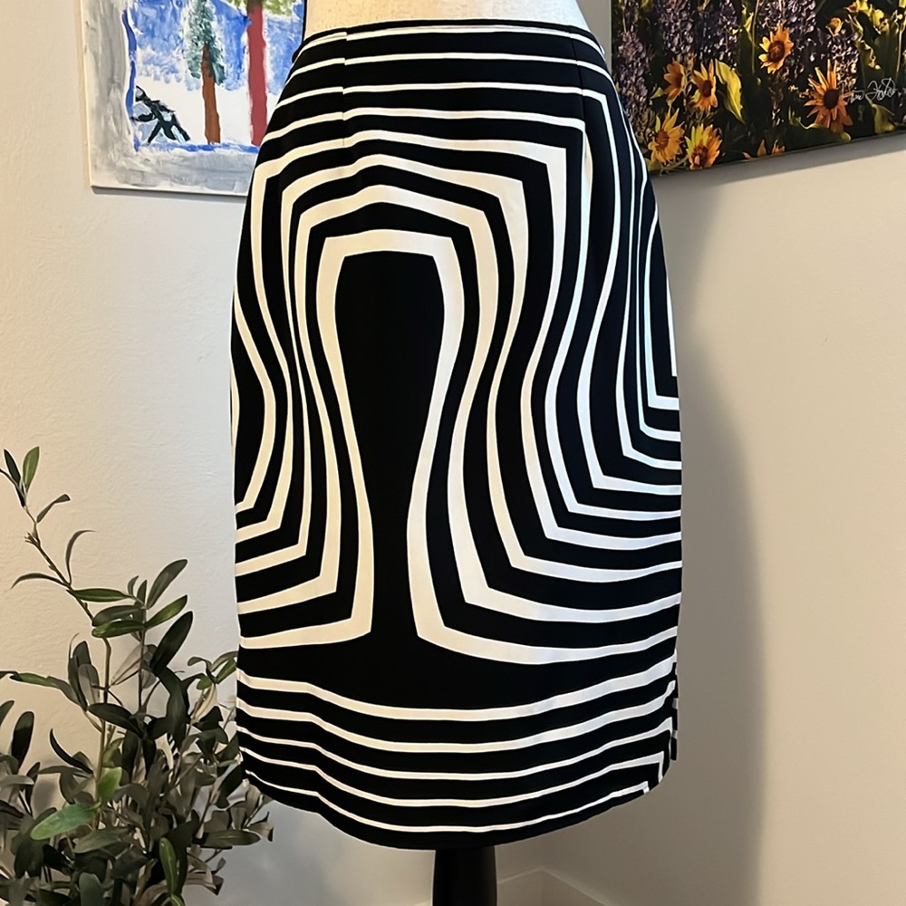 Jacqueline Riu Art Deco Print Pencil Skirt